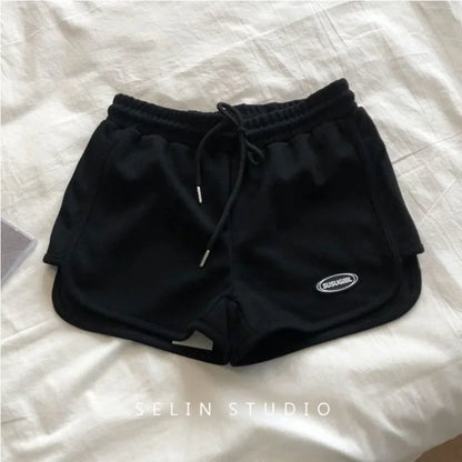 Shorts Women Summer A- shaped Slim Fit Versatile Loose Chili Girl Pants Summer Outdoor Casual Sports Fat Mm Three-piece Hot Pant.