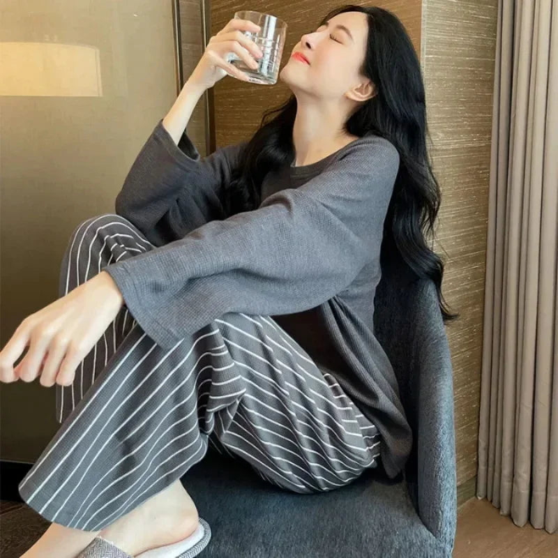 2PCS/Set Women Big Size with Chest Pads Pajamas Spring Autumn and Winter Long-Sleeved Headset Loose Homewear Can Be Worn Outside.