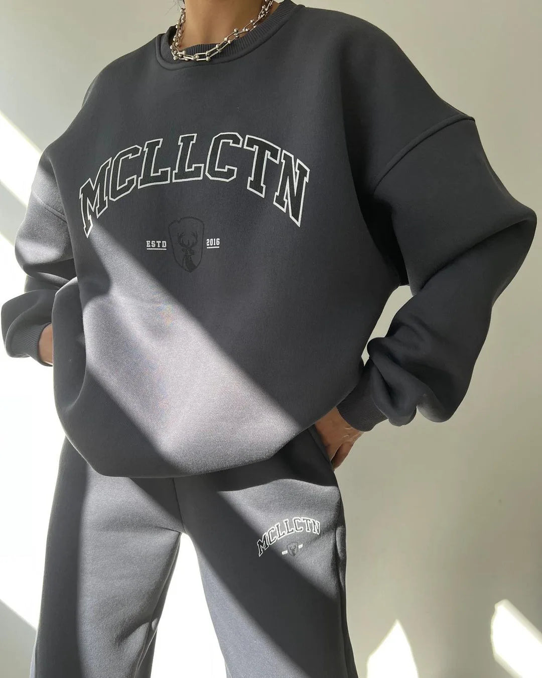 Warm Suit Autumn Winter Women Solid Set Elegant O-neck Pullover Hoodie And Pocket Trousers Two-Piece Set Lady Casual Loose Sets