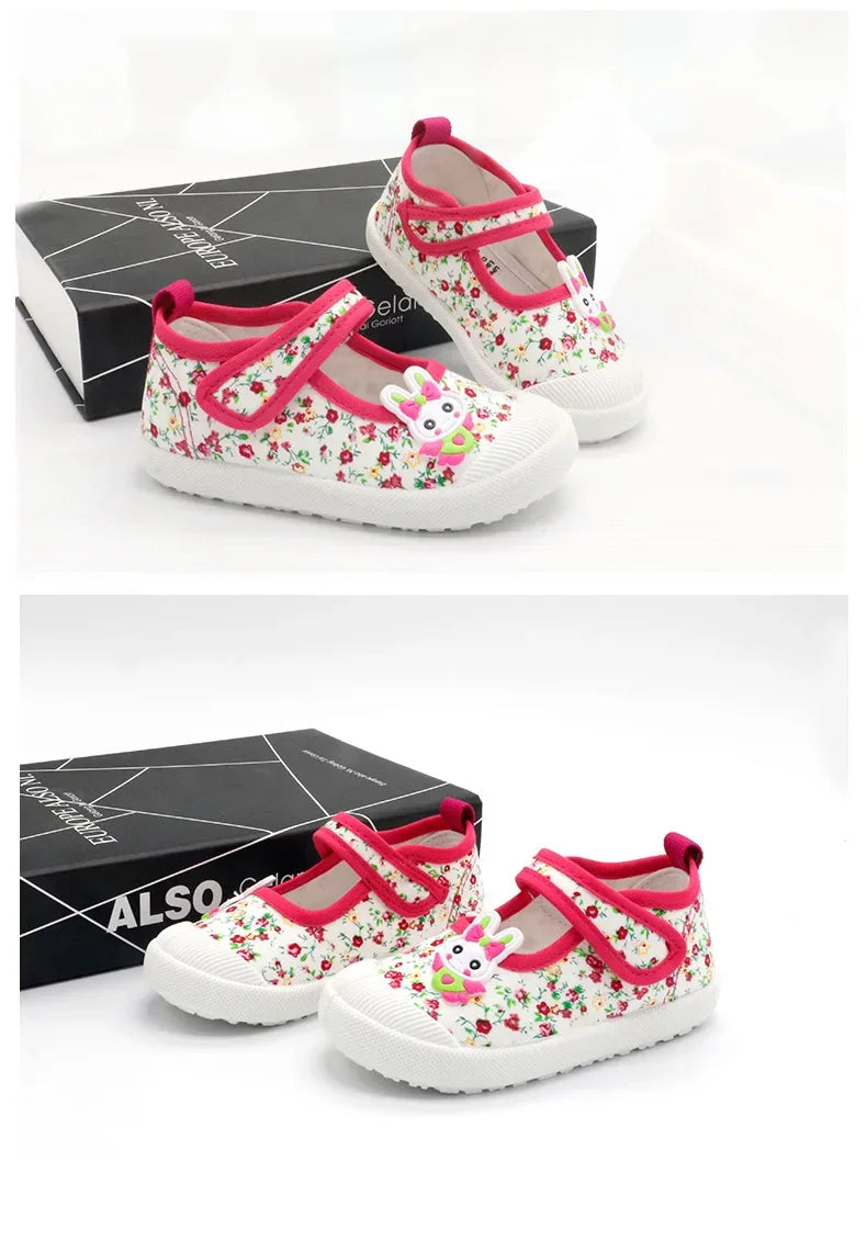 JGSHOWKITO Girls Canvas Shoes Soft Sports Shoes Kids Running Sneakers Candy  With Cartoon Rabbit Carrots Prints Children.