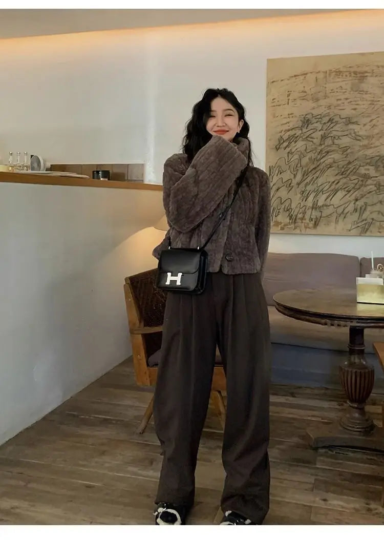 2025 Winter Fashion Stand Collar Warm Plush Short Jacket Women Autumn Retro Street Thickened Loose Harajuku Casual Short Jacket