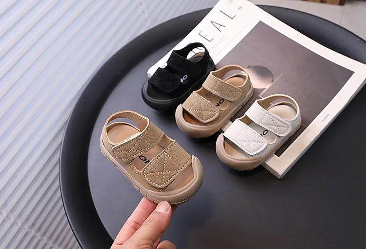 Children's Sandals Anti-kick Summer Shoes for Boy Solid Color Causal Kids Fashion Girls Walking Beach Sandals Non-slip Hook Loop.