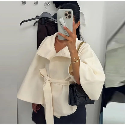 Straße Batwing Hülse Cape Gürtel Mäntel Frauen Lose Solide Stehkragen Einreiher Jacke 2025, Herbst Dame Alle-spiel chic Mantel