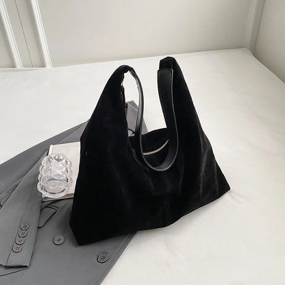 Women Suede Shoulder Bag with Zipper Hobo Bag Large Capacity Handbag Slouchy Bag Commuter Travel Bag.