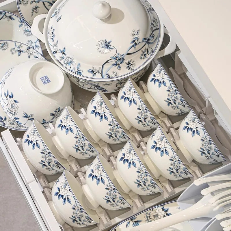 Blue Peacock Bone China Dining Plate Blue and White Kitchen Tableware Flower Ceramic Tableware Home Dining Bar Main Course Plate.