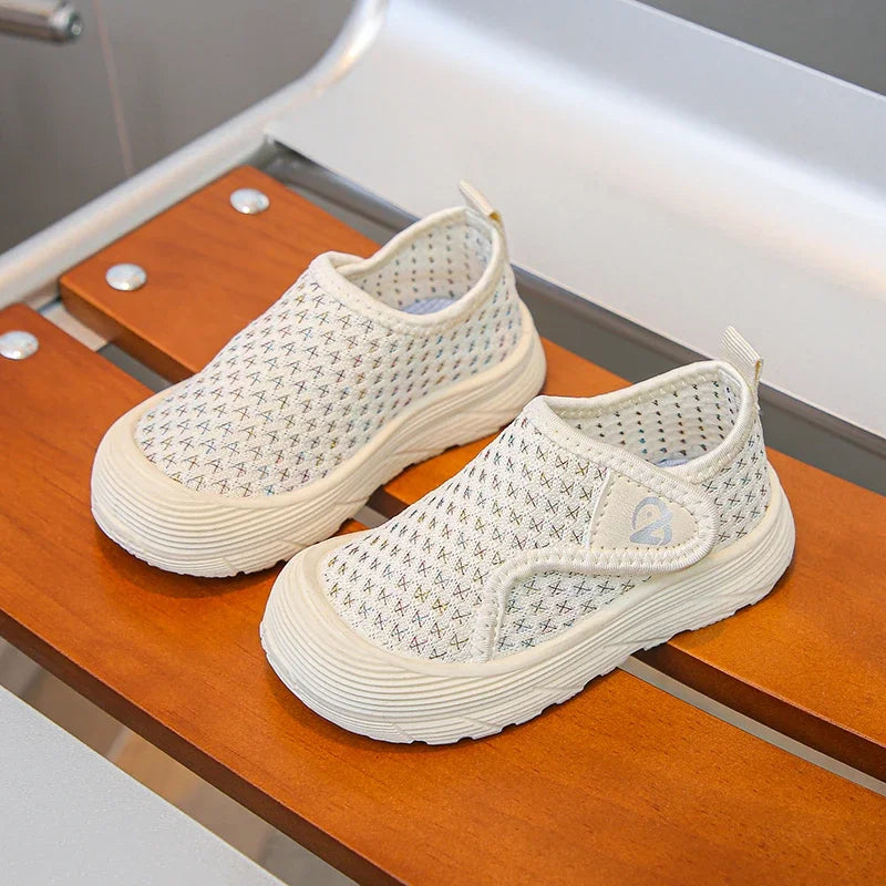 Students Casual Shoes Mesh Breathable Children Tennis Shoes Soft Bottom Comfortable 2025 New Fashion Kids Sports Shoes Non-slip.