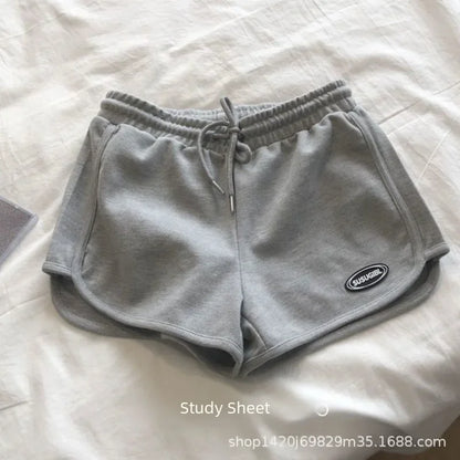 Shorts Women Summer A- shaped Slim Fit Versatile Loose Chili Girl Pants Summer Outdoor Casual Sports Fat Mm Three-piece Hot Pant.