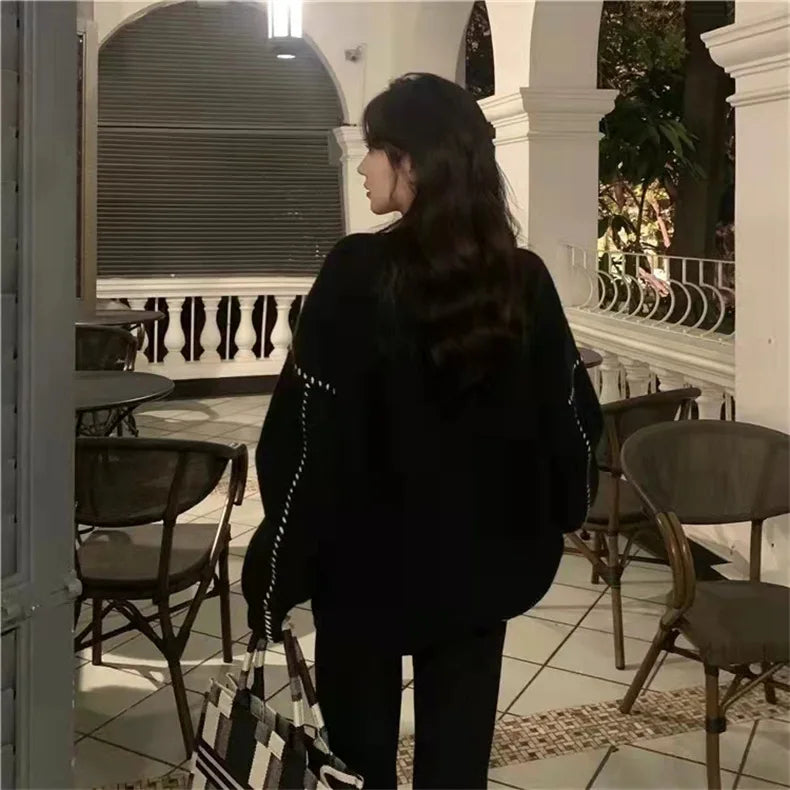 Women's Sweater Coat In Autumn and Winter V-neck Sweaters Jacket To Keep Warm and Loose Wild Academic Style Chic Cardigan