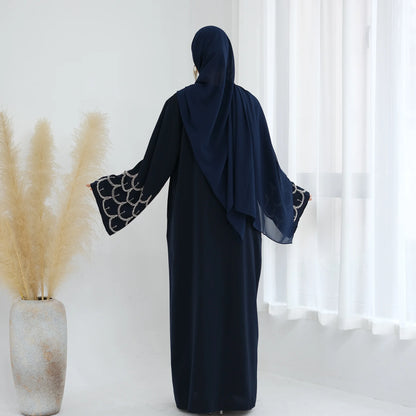 2025 Middle Eastern Islam Outfit for Muslim Women Luxury Dubai Modest Abaya Dress Eid Arabic Cardigan Plain Turkey Kaftan Robe.