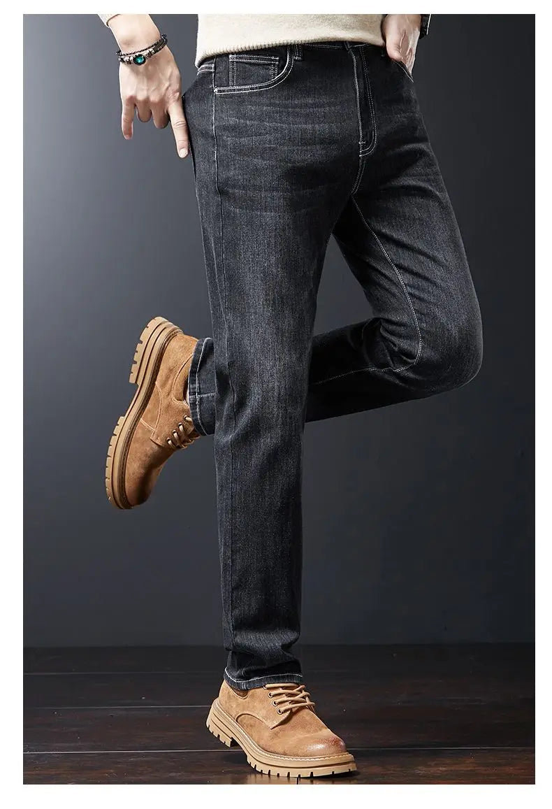 2025 New High Quality Jeans Men Baggy Pants Autumn Straight Cut Loose Solid Denim Pants Streetwear Fashion Pockets Vintage Man.