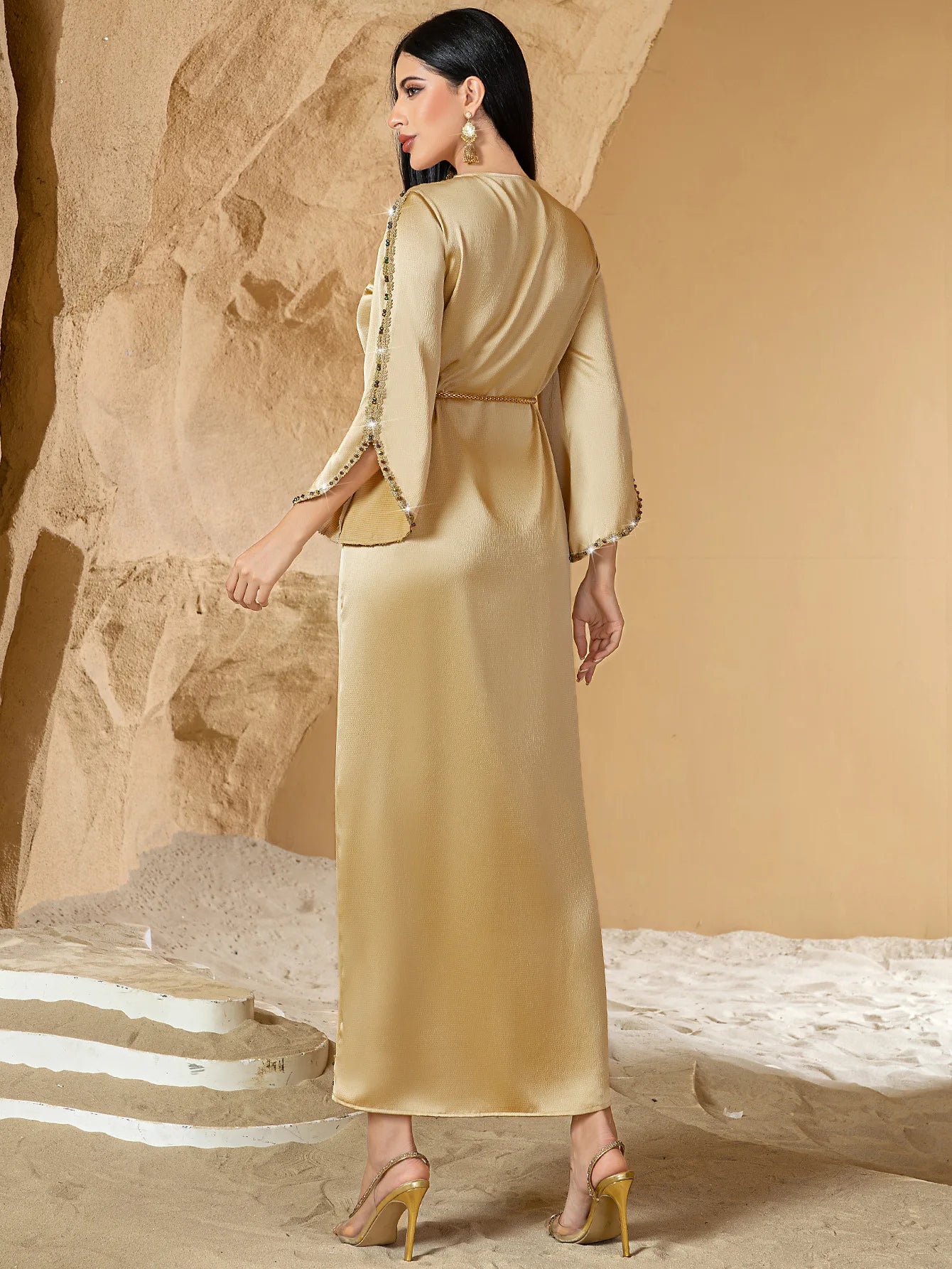 Luxury Dubai Diamonds Abaya Satin Long Dress Women Muslim Islam Clothing Evening Party Gown Ramadan Caftan Marocain Femme Robe ﻿.