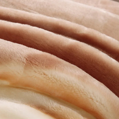 Ultra Soft Cozy Flowers Rose Throw Blanket Microfiber Heavy Fluffy Fleece Blanket for Home Bed Dormitory.