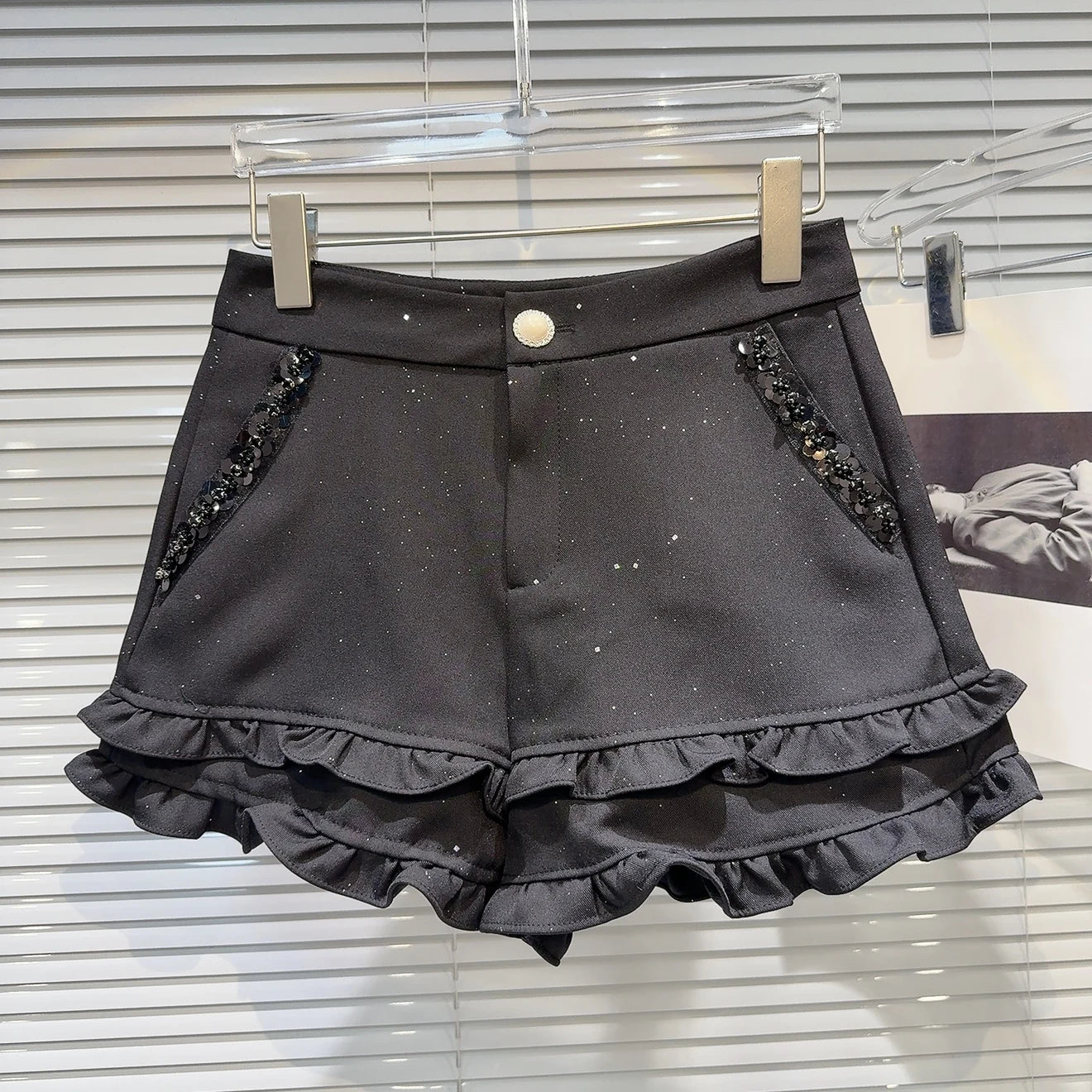 2025 Summer Clothes New Fashion Sequined Beaded Fungus Edge Pants Three-point Shorts Sweet Girls Temperament Short Pants Women