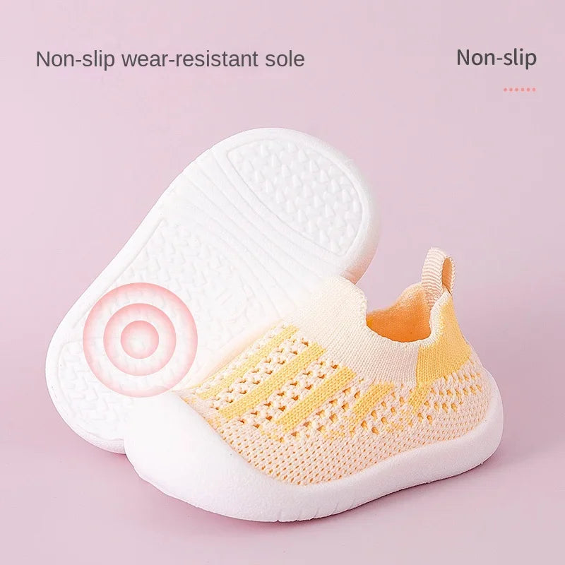 Baby Walking Shoes Summer 2025 New Soft Sole Breathable Mesh Stay-On Anti-Slip Sock Shoes for Infant Boys Girls.