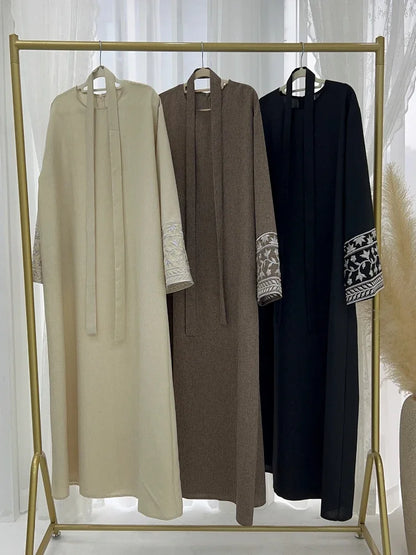 Floral Stickerei Muslimischen Abaya für Frauen Eid Kleid Marokko Ramadan Spitze-up Abayas Kaftan Islam Vestidos Dubai Arabischen Lange robe.