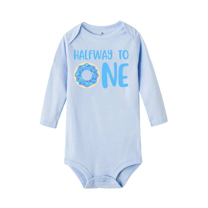 Halber Weg zu einem Geburtstag Baby Bodysuit Langarm Mädchen und Jungen Stram pler Baby Party Overall Kleidung.