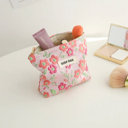 White Embroidery Daisy Women's Makeup Bag Portable Coin Purse Key Case Cosmetics Lipstick Storage Bag Commuter Liner Bag Ins