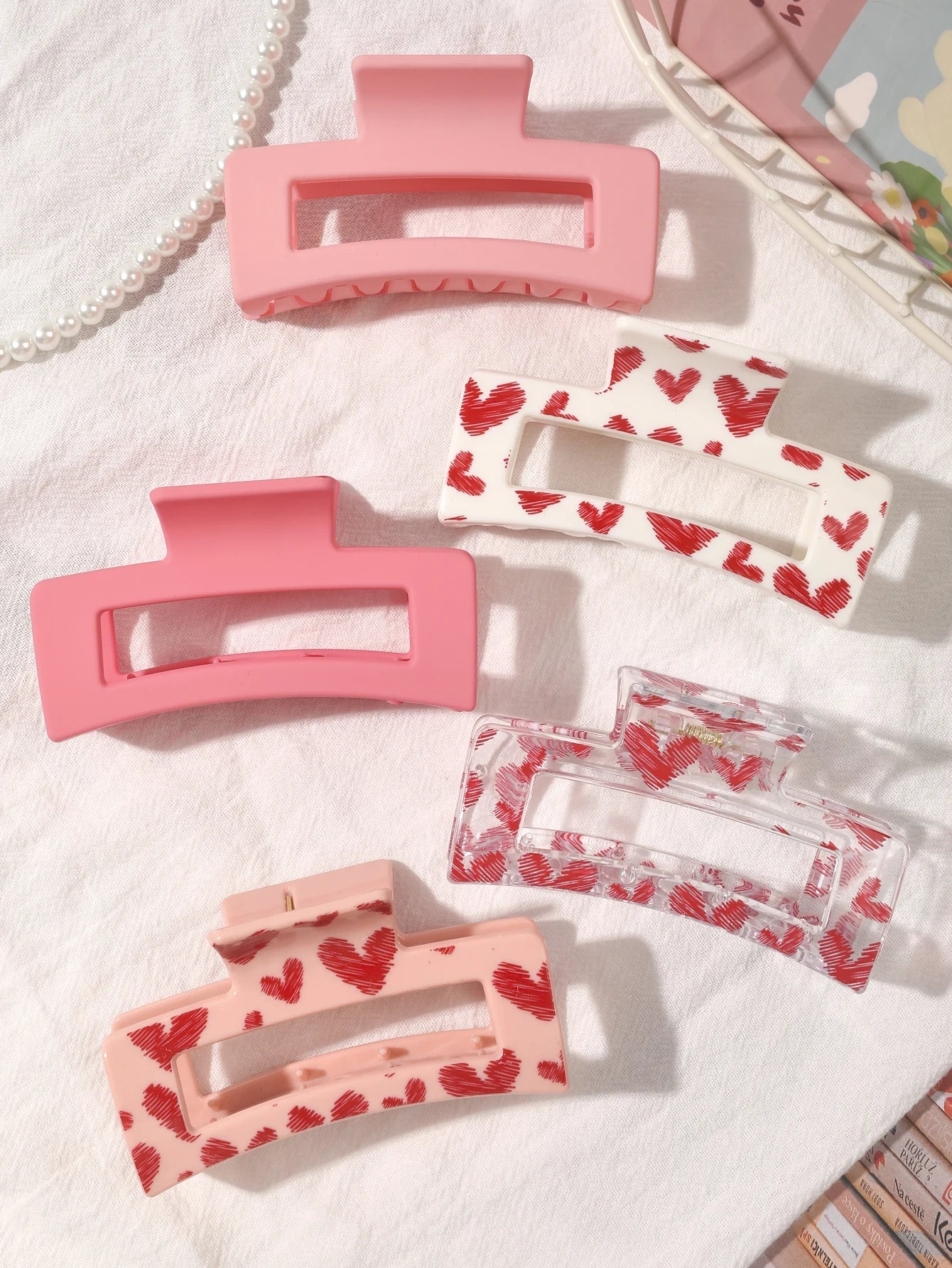 3 Pcs Frosted Cream Color Transparent Fruit Shark Scratch Clip-ins Style Back of Head Premium Wind Plate Women Hair Accessories.