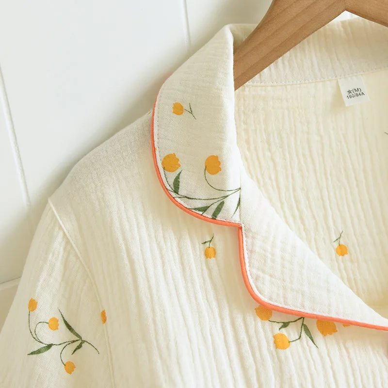 Neuer Sommer-Damen-Pyjama aus Baumwollkrepp, dreiteilig, kurzärmelig + Shorts + Hose, große Größe, einfacher Blumen-Pyjama, Heimservice-Anzug.