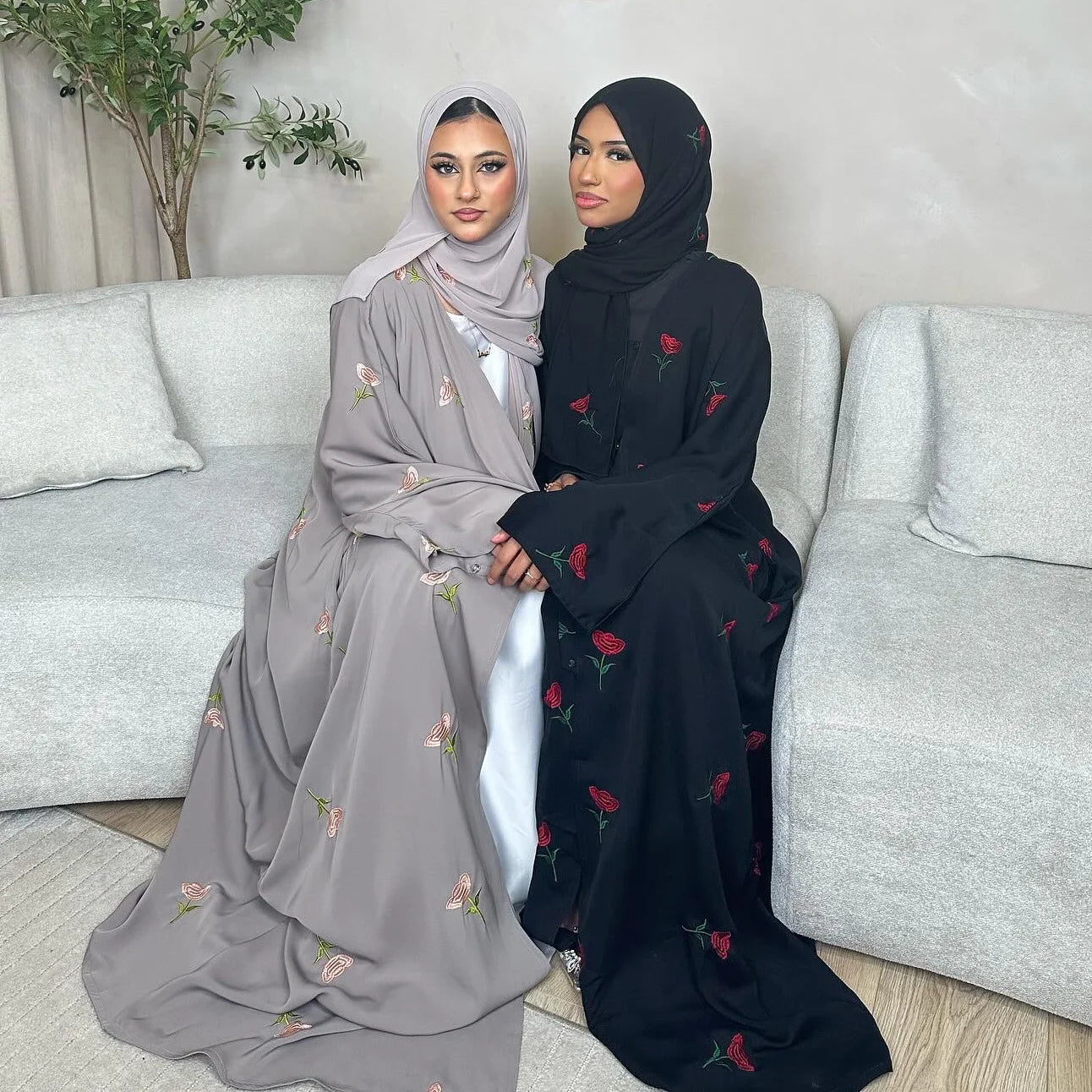 Eid 2025 New Embroideried Abaya Kimono Dubai Luxury Cardigan Muslim Party Kaftan Robe Abayas for Women Turkish Islamic Clothing.
