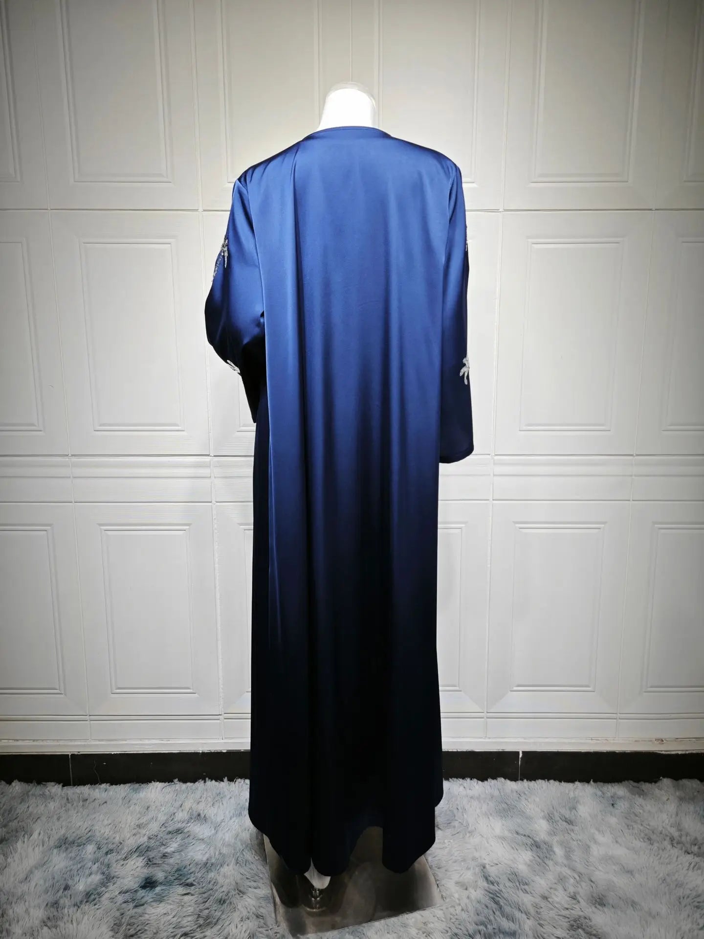 Mode Dubai Abayas für Frauen Stickerei Muslimischen Kleid Türkei Kaftan Islam Kleidung Kebaya Kaftan Marocain Femme Robe Jalabiya.
