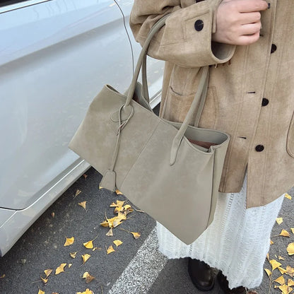 Korean Style Casual Suede Shoulder Bag for Girls Large Capacity All-match Shoulder Pouch Handbag Underarm Tote Storage.