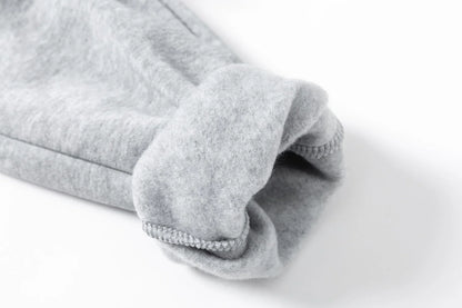 Men's autumn/Winter 2025 hoodie set, fashionable wool hoodie + sweatpants set for sportswear, casual running sportswear set.