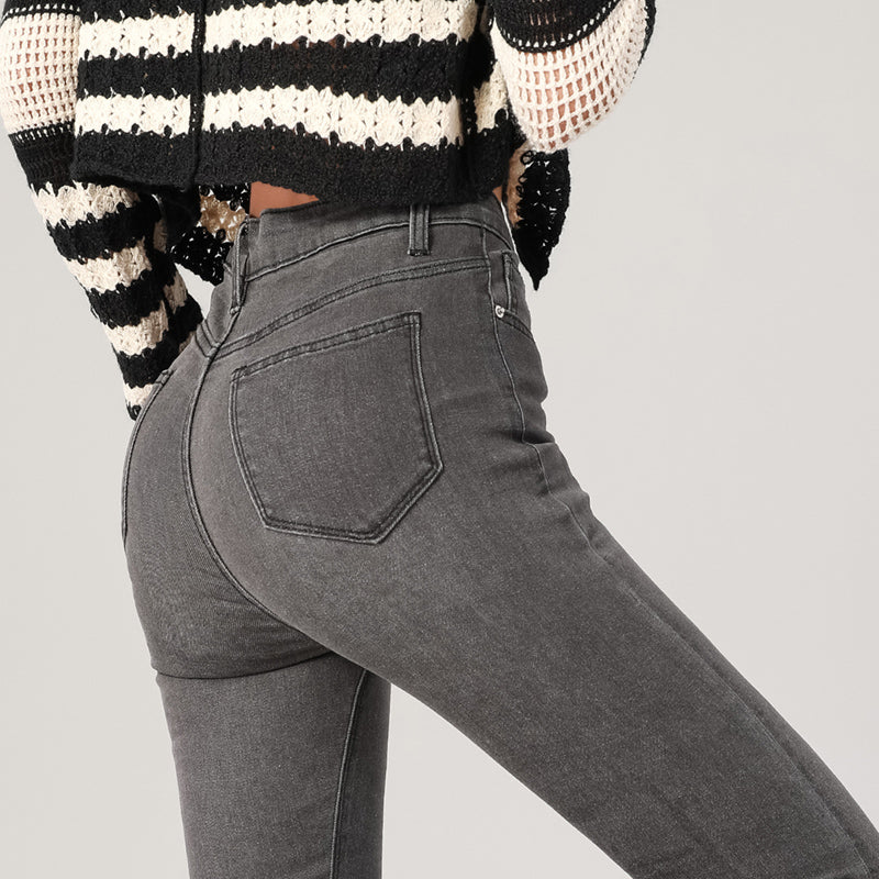 Fashion Women's Slim Skinny Jeans Comfortable Stretch Casual Solid Colours Pencil Pants Female Black Denim Trousers.