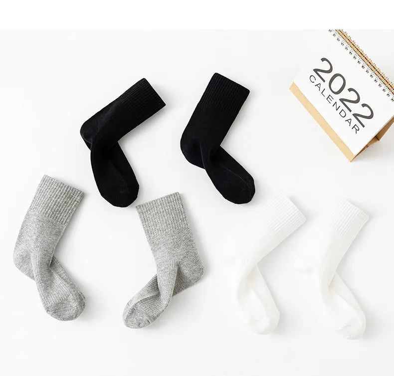 5 Pairs Pure Cotton Children Boy Socks Black White Grey Solid Color Unisex Breathable Sports School Socks Baby Girl Calf Socks.