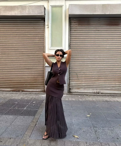 ETJ 2025 spring new  women's elegant fashion same color splicing small pleated hem high waist knit skirt.