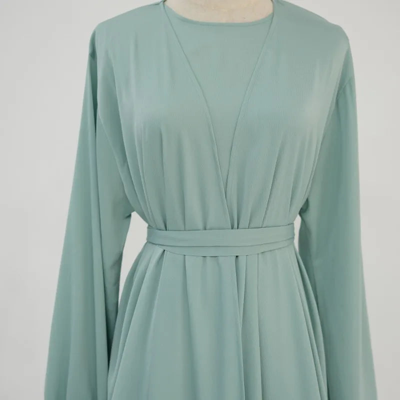 2-teiliges Saudi-Arabien muslimisches Damen-Abaya-Kleid aus Satin für Damen, Islam, Dubai, Urlaub, bescheidene Kleidung, 2024, elegante türkische Robe