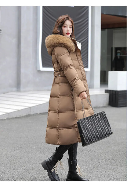 2024 neue Winter frauen Gepolsterte Jacken Mid-länge Modische Mit Kapuze Große Pelz Kragen Lose Dicke Unten Baumwolle Oberbekleidung damen.