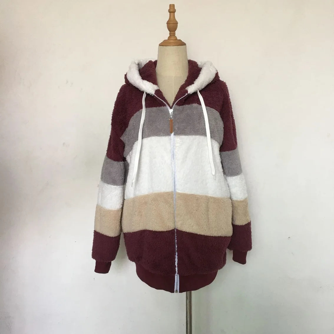 Übergroße Jacke für Frauen 2023 Neue Herbst Winter Warme Plüsch Tasche Mit Kapuze Streetwear Lose Dame Oberbekleidung Mantel Roupas Feminina.