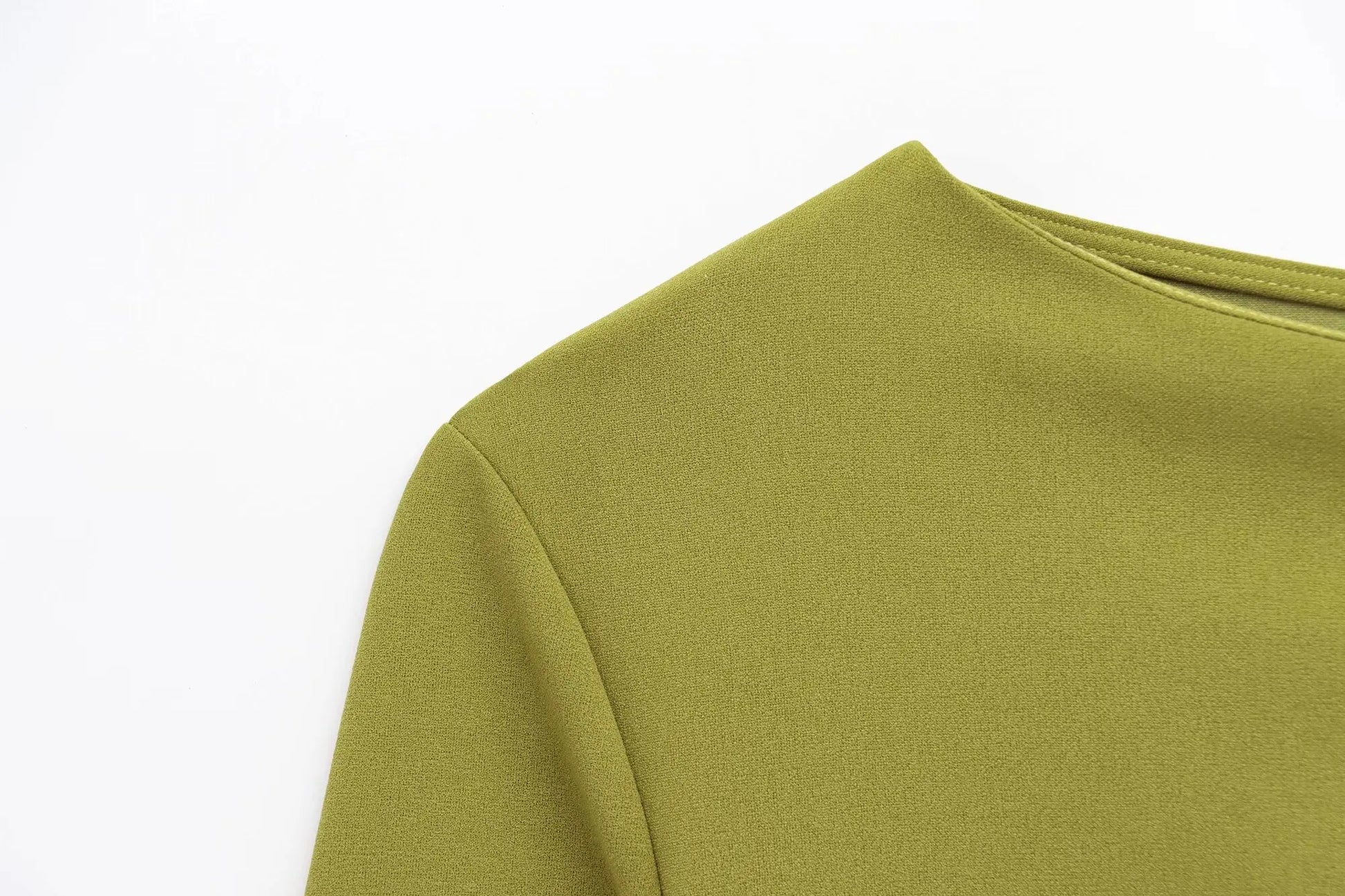 HH Spring Woman Fashion Pleated Decoration Casual Slim Elasticity Top Women Solid 5-Color Asymmetrical Slant Collar Tops.