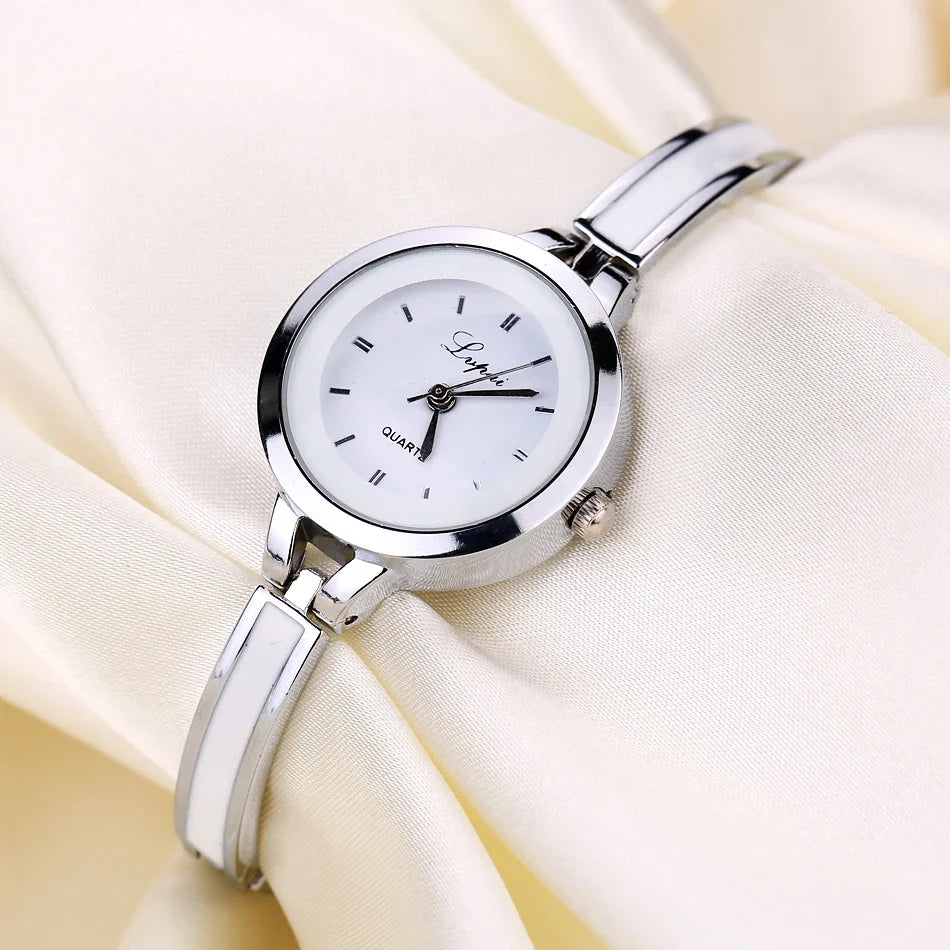 Women Luxury Rose Gold Silver Bracelet Wristwatch Ladies Alloy Simple Casual Quartz Watch Clock Watch for Women Watches Ladies.