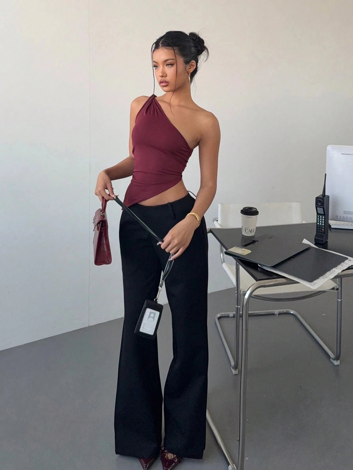 Women's Sexy One Shoulder Asymmetry Hem Crop Top Shoulder Knot Desigh Backless Slim Fit Cami Top streetwear 2025 Summer.
