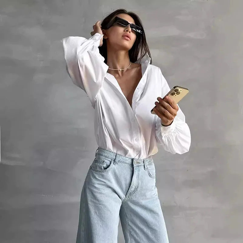Women's Lantern Sleeve Oversized Blouse 2025 New Casual Loose Streetwear Black White Shirt Woman Vintage All-Match Basic Blusas.