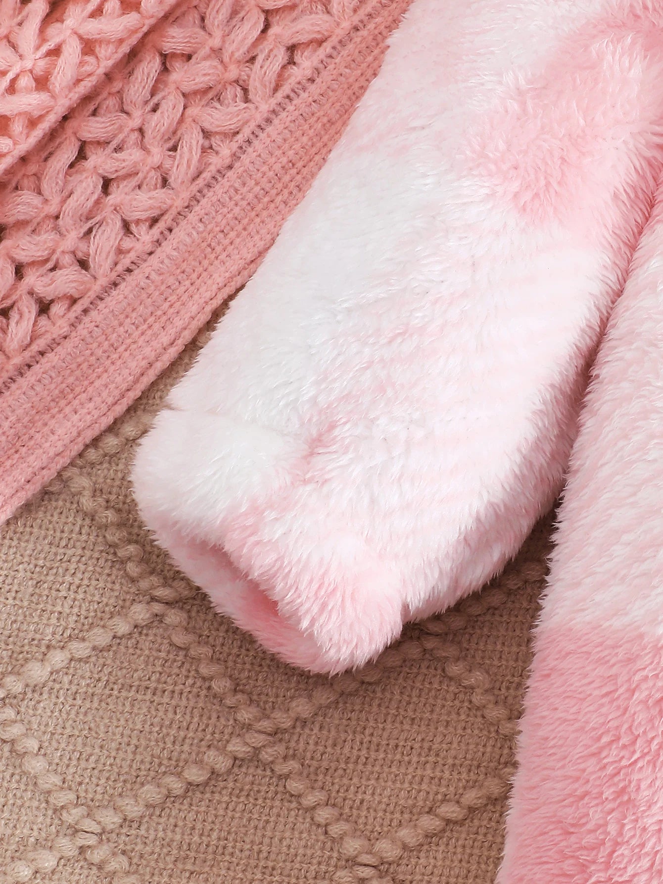 Baby-Strampler für Jungen und Mädchen, kariert, mit Kapuze, langärmelig, Plüsch-Overall, Winter, warmer Body, Kleidung für Kleinkinder im Alter von 3–24 Monaten.