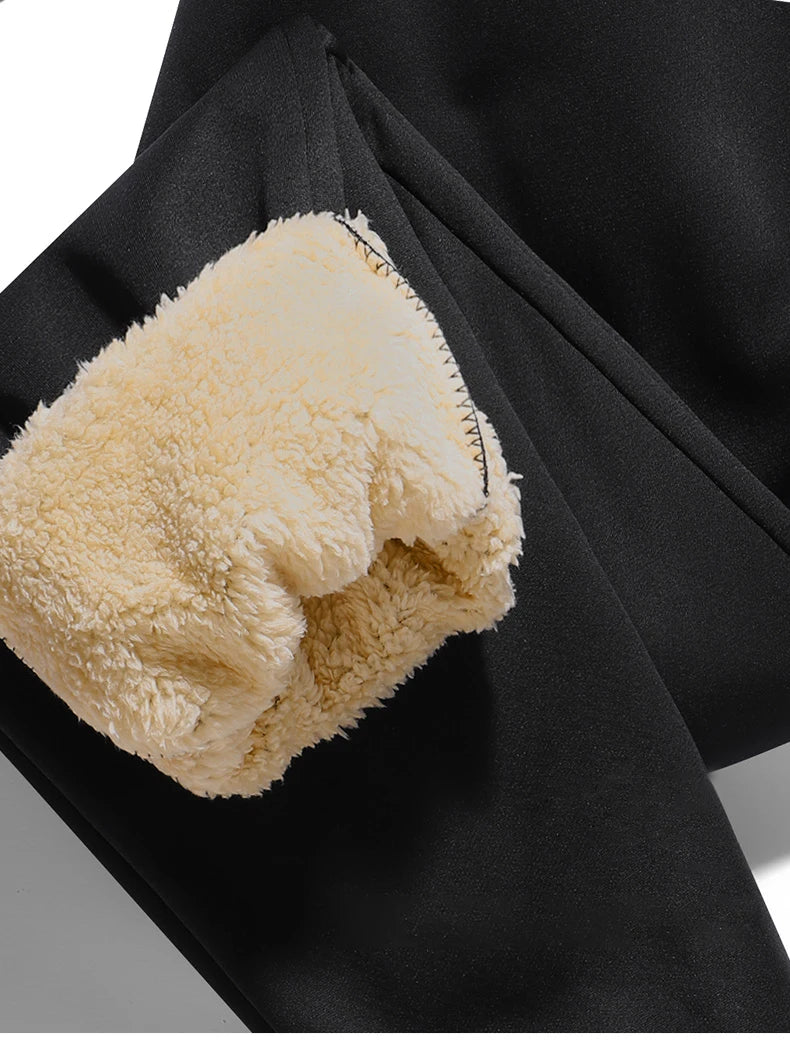 Pants for men in autumn and winter, thickened with fleece for outerwear, casual pants, warm lamb wool sports sweatpants.
