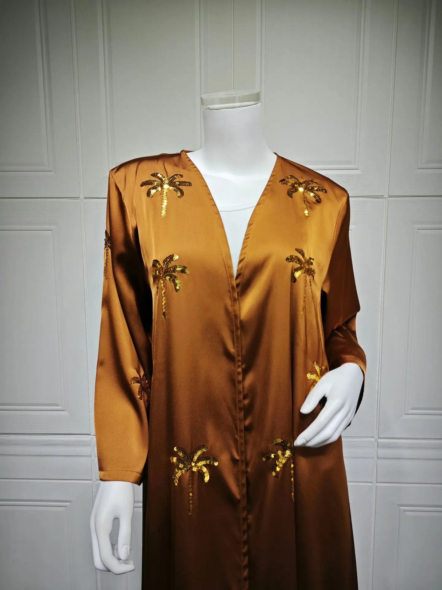 Mode Dubai Abayas für Frauen Stickerei Muslimischen Kleid Türkei Kaftan Islam Kleidung Kebaya Kaftan Marocain Femme Robe Jalabiya.