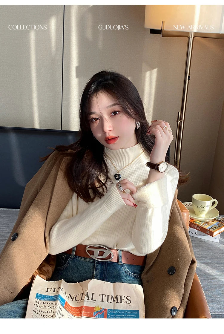 Women's Turtleneck Sweater Winter 2025 Retro with Velvet Lining Thickened Inner Wear Thermal Knitting Bottoming Shirt Pullovers.