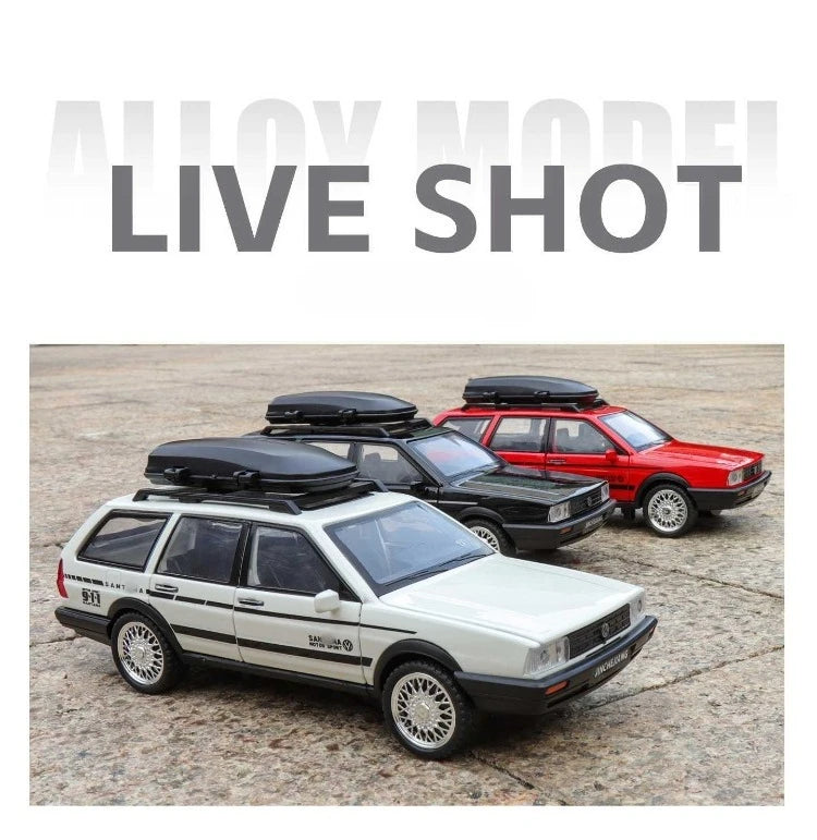Diecast 1:32 VW SANTANA Wagon Alloy Car Model with Sound Light Children Boy Birthday Gift Toy Vehicles Miniature Voiture.