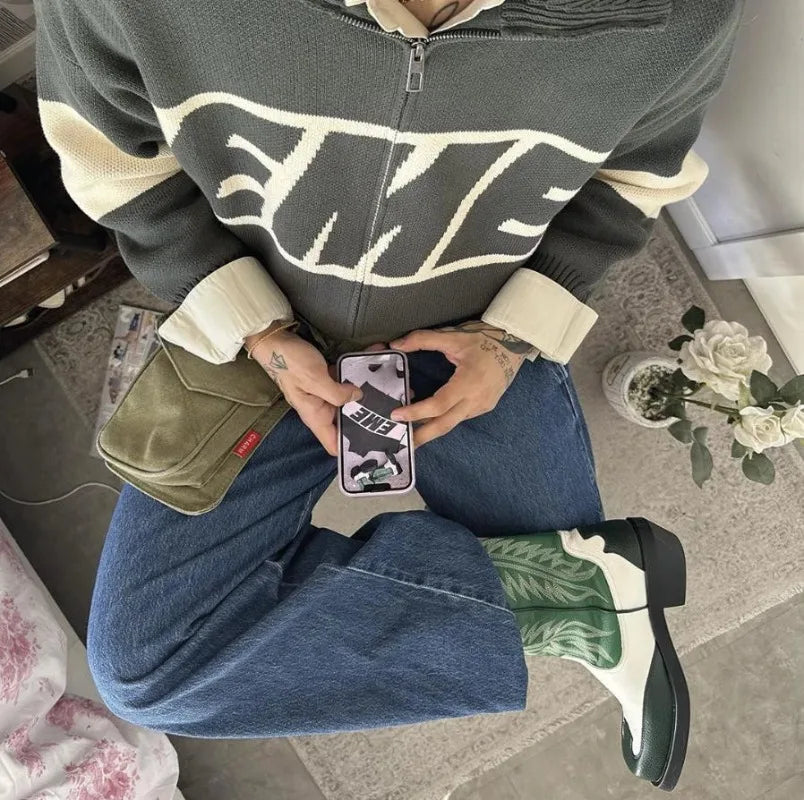 Autumn and Winter Warm Cardigan Sweater Men 2025 Trendy Casual Streetwear American Retro Letter Embroidery Zipper Pullover Women.