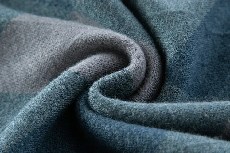 New High Quality Men's  Fashion Business Casual Knitted Sweater Warm Pullover Tops Mens Clothes.