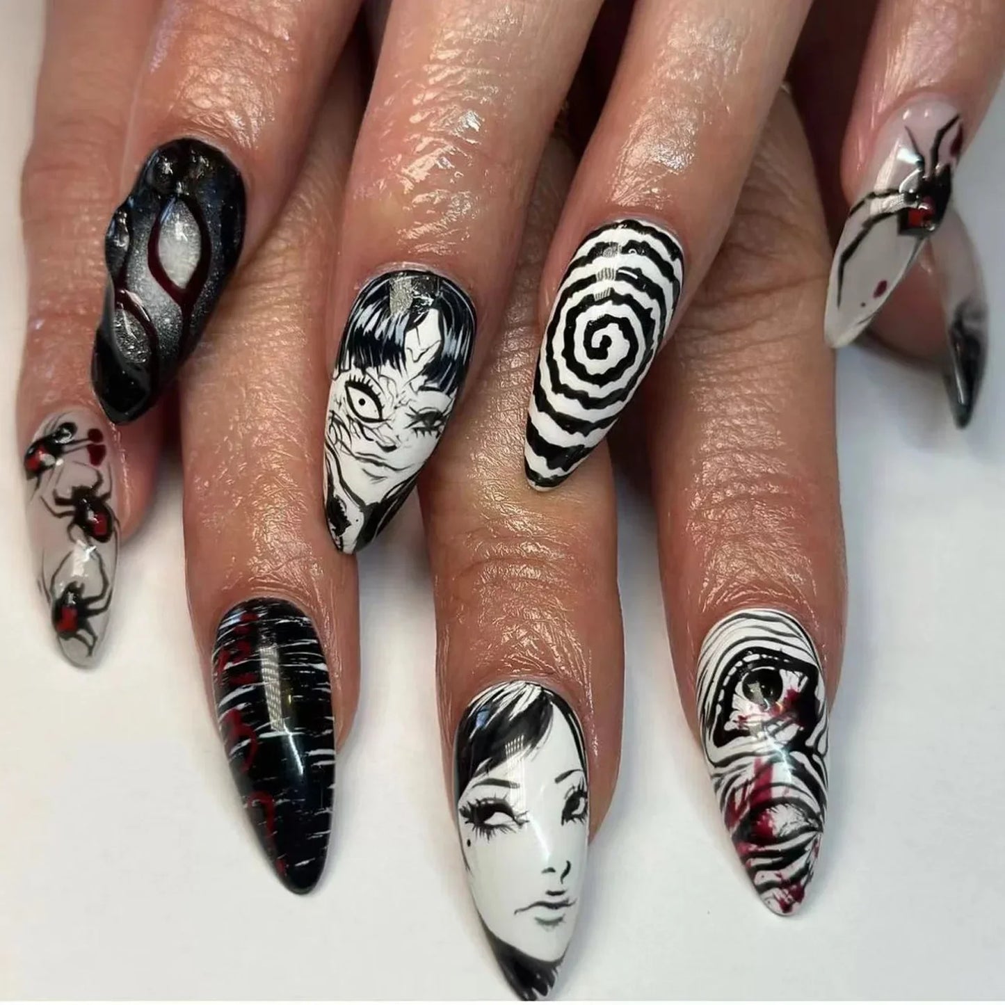 24Pcs Horror Comic Tomie Press on Nails Almond Glossy Black Japanese Anime Nails Reusable Halloween False Nail Tips for Girls.