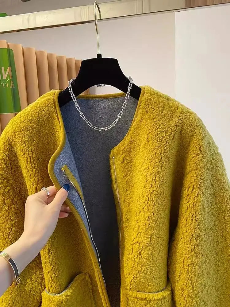 Hochwertige Lammwolljacke für Damen, lockerer warmer Samtmantel, 2025, neuer Frühling und Herbst, große Taschen, modische Oberbekleidung, M-3XL.