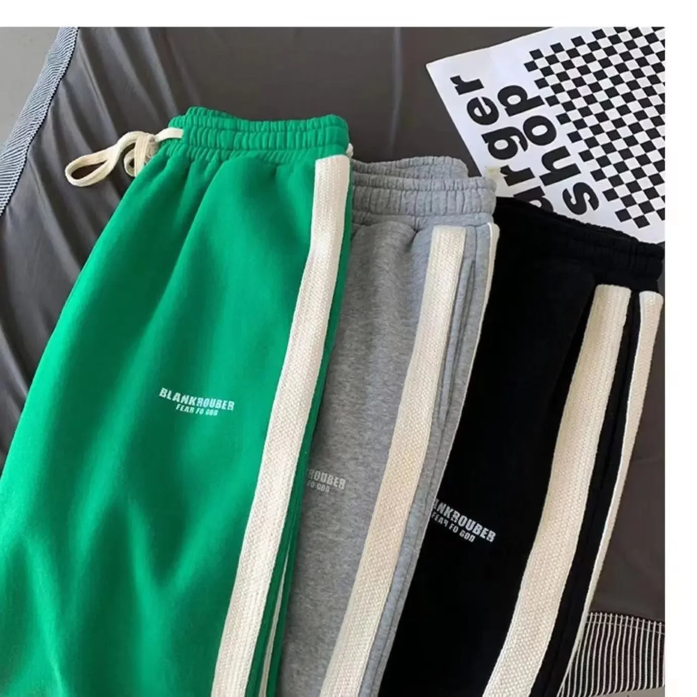 Autumn Sweatshirt Suit High-End Feel Trendy Casual Sports Men's Wear Full Set Matching Trendy Male Outfit.