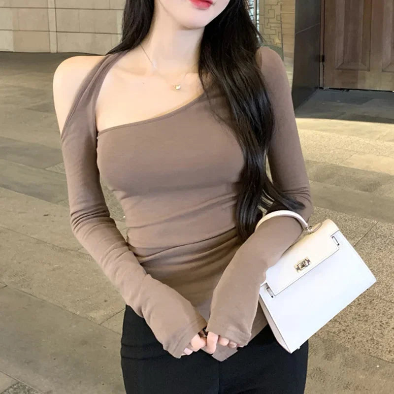 Women's Off-the-shoulder Long Sleeve T-shirt Sensible Pure Desire Sexy Korean Version Fashionable Slimming Smooth Silhouette Top.