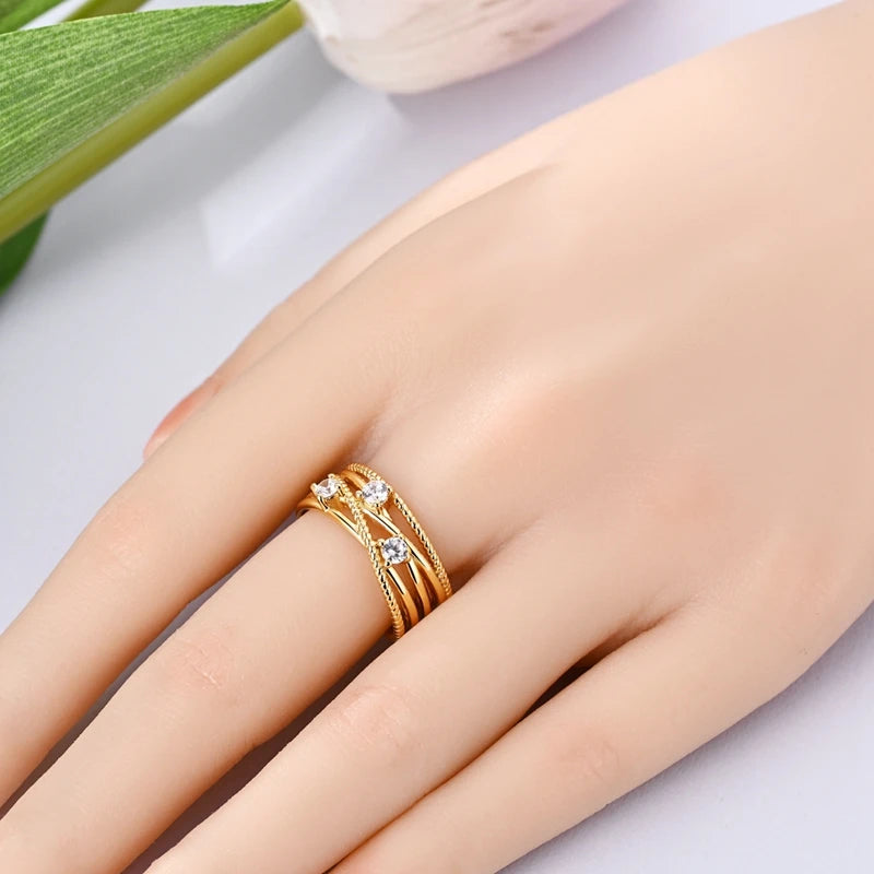 925 Sterling Silver Rings Gold Color Sparking Popular LOVE Wedding Ring Certified Women Engagement Jewelry Anniversary Gifts.