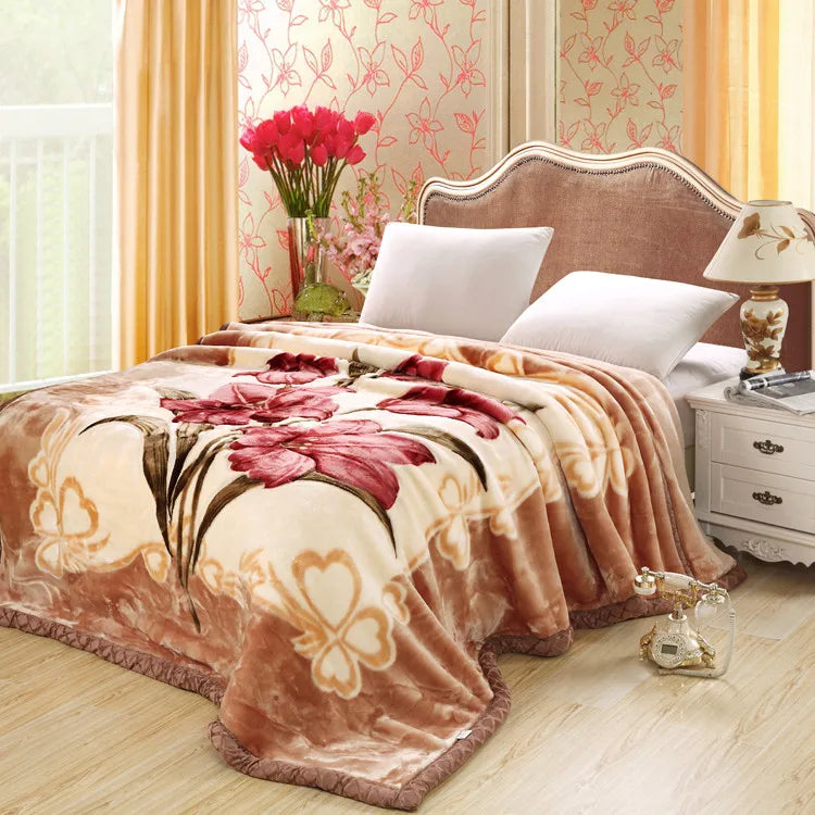 Ultra Soft Cozy Flowers Rose Throw Blanket Microfiber Heavy Fluffy Fleece Blanket for Home Bed Dormitory.